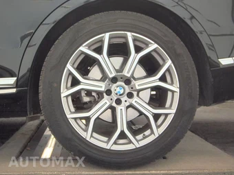 2026 BMW X7 xDrive40i – miniatura 12