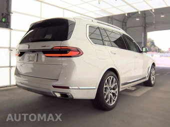 2026 BMW X7 xDrive40i – miniatura 5