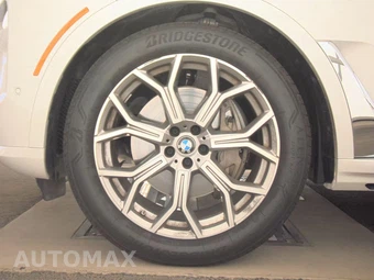 2026 BMW X7 xDrive40i – miniatura 9