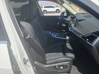2026 BMW X7 xDrive40i – miniatura 14