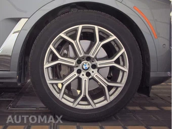 2026 BMW X7 xDrive40i – miniatura 10