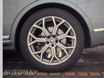 2026 BMW X7 xDrive40i – miniatura 12