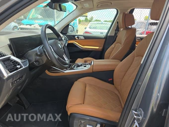 2026 BMW X7 xDrive40i – miniatura 13