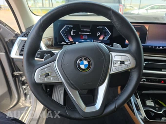 2026 BMW X7 xDrive40i – miniatura 16