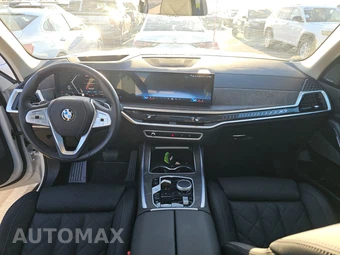 2026 BMW X7 xDrive40i – miniatura 17