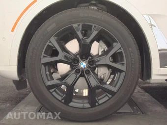 2026 BMW X7 xDrive40i – miniatura 9