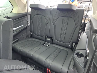 2026 BMW X7 xDrive40i – miniatura 14
