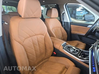 2026 BMW X7 xDrive40i – miniatura 8