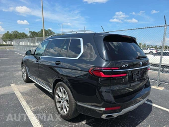 2026 BMW X7 xDrive40i – miniatura 2