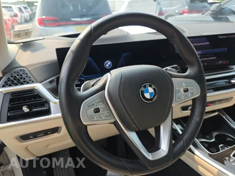2026 BMW X7 xDrive40i – miniatura 10