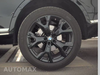 2026 BMW X7 xDrive40i – miniatura 12