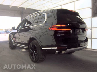 2026 BMW X7 xDrive40i – miniatura 8