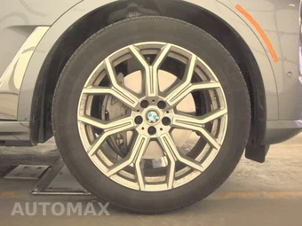 2026 BMW X7 xDrive40i – miniatura 10