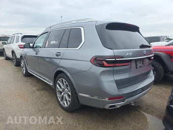 2026 BMW X7 xDrive40i – miniatura 8