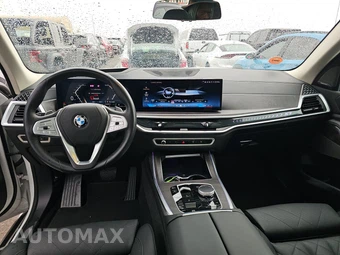 2026 BMW X7 xDrive40i – miniatura 17