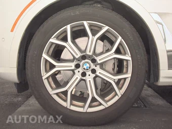 2026 BMW X7 xDrive40i – miniatura 9