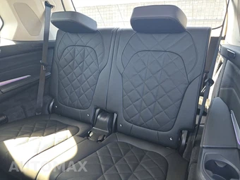 2026 BMW X7 xDrive40i – miniatura 14