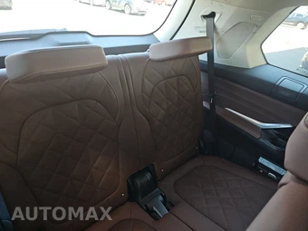 2026 BMW X7 xDrive40i – miniatura 14