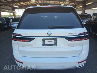 2026 BMW X7 xDrive40i – miniatura 5