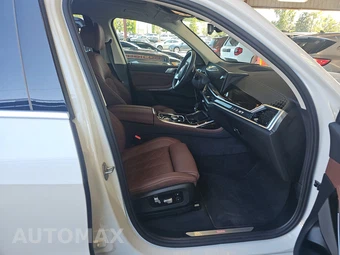 2026 BMW X7 xDrive40i – miniatura 8
