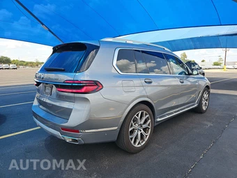 2026 BMW X7 xDrive40i - miniatura 4