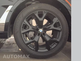 2026 BMW X7 xDrive40i – miniatura 10