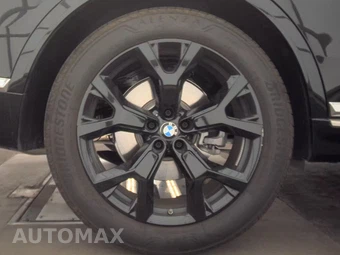 2026 BMW X7 xDrive40i – miniatura 11