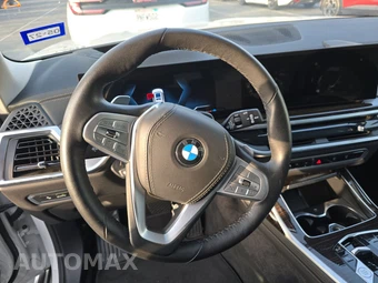 2026 BMW X7 xDrive40i – miniatura 10
