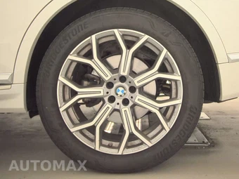 2026 BMW X7 xDrive40i – miniatura 12