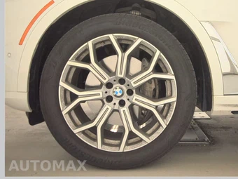 2026 BMW X7 xDrive40i – miniatura 9