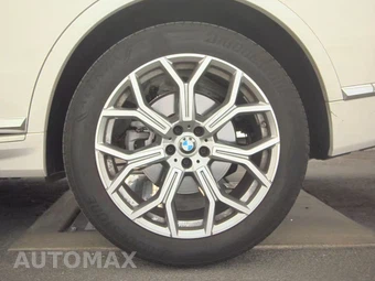 2026 BMW X7 xDrive40i – miniatura 12