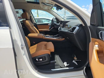 2026 BMW X7 xDrive40i – miniatura 14