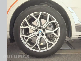 2026 BMW X7 xDrive40i – miniatura 9