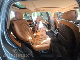 2026 BMW X7 xDrive40i - miniatura 14