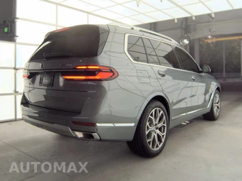 2026 BMW X7 xDrive40i - miniatura 4