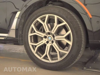 2026 BMW X7 xDrive40i – miniatura 10