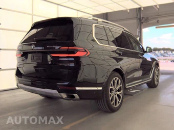 2026 BMW X7 xDrive40i – miniatura 5