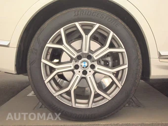2026 BMW X7 xDrive40i – miniatura 11