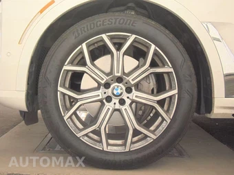 2026 BMW X7 xDrive40i – miniatura 9