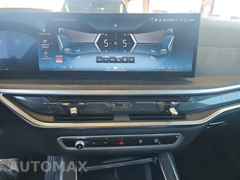 2026 BMW X7 xDrive40i – miniatura 11