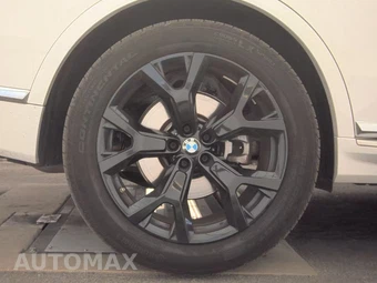 2026 BMW X7 xDrive40i – miniatura 11