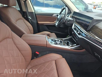 2026 BMW X7 xDrive40i – miniatura 14