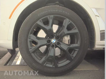 2026 BMW X7 xDrive40i – miniatura 9