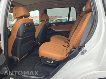 2026 BMW X7 xDrive40i – miniatura 13