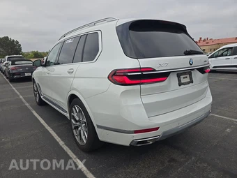 2026 BMW X7 xDrive40i – miniatura 6