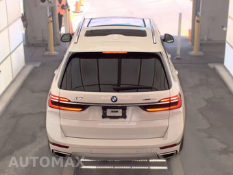 2026 BMW X7 xDrive40i - miniatura 6