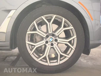 2026 BMW X7 xDrive40i – miniatura 10
