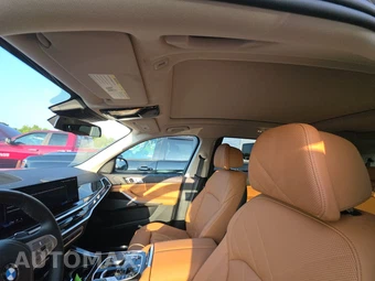 2026 BMW X7 xDrive40i – miniatura 21