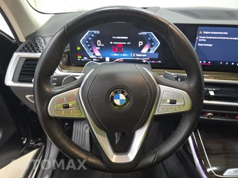 2026 BMW X7 xDrive40i - miniatura 10