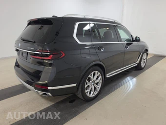 2026 BMW X7 xDrive40i - miniatura 4